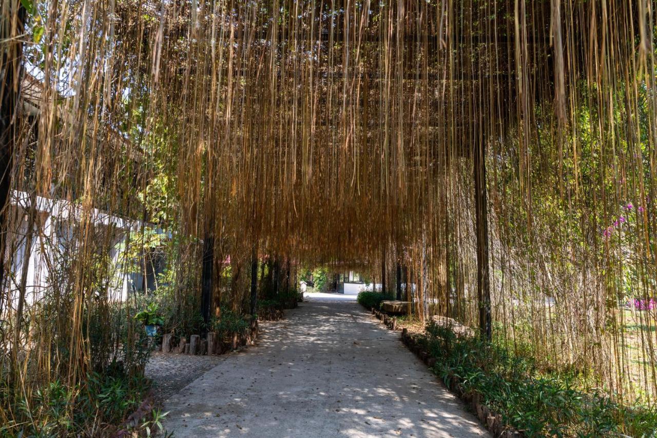 Dansavanh Namngum Resort Ban Keun Exterior photo