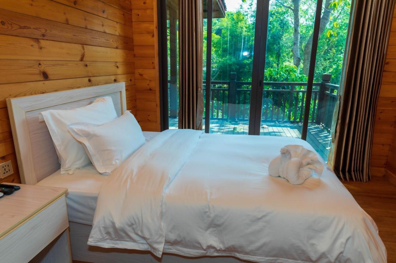 Dansavanh Namngum Resort Ban Keun Exterior photo