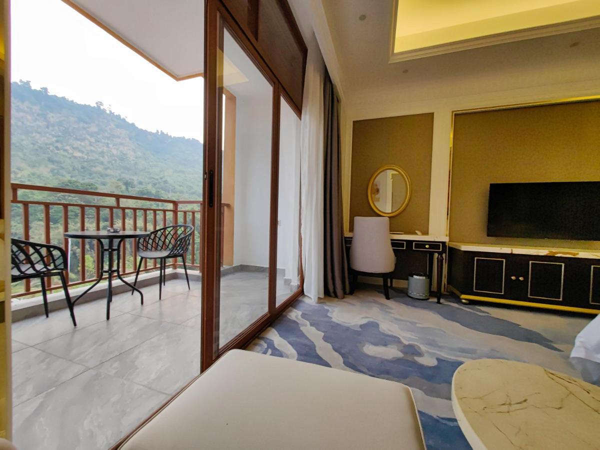 Dansavanh Namngum Resort Ban Keun Exterior photo